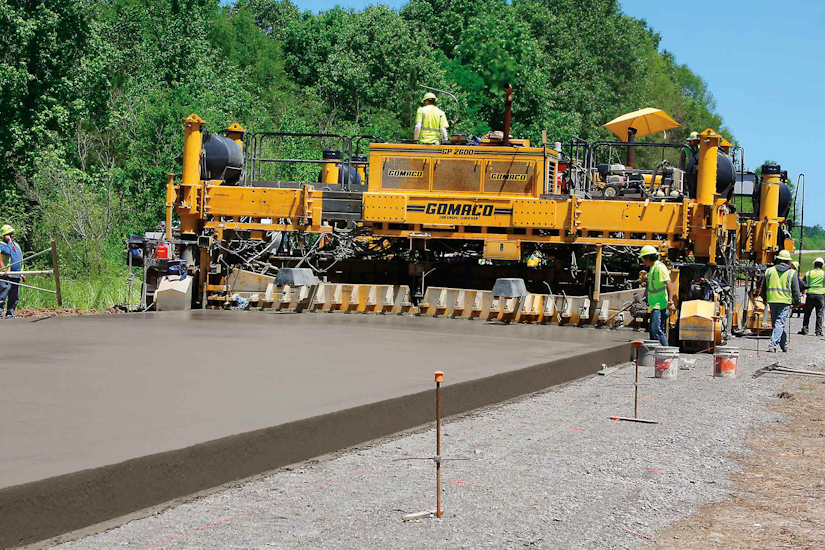 Hinkle Contracting slipformed a concrete overlay on Interstate 59 in Etowah County, Ala., with its GOMACO paving train. The project features the zero-blanking band for measuring smoothness, and Hinkle's overal average has been under a 20.