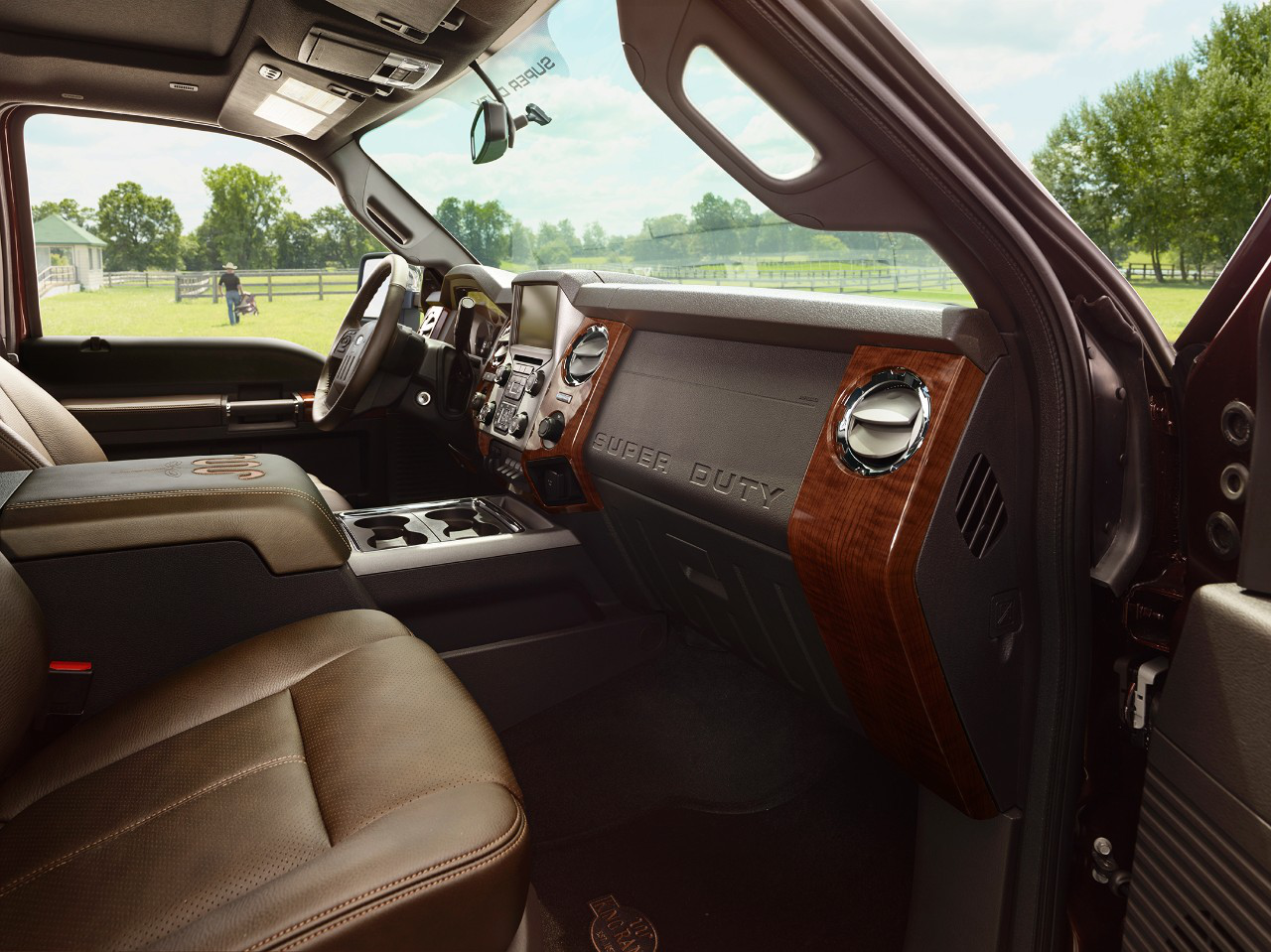 Ford Unveils 2015 F 450 King Ranch Super Duty With More