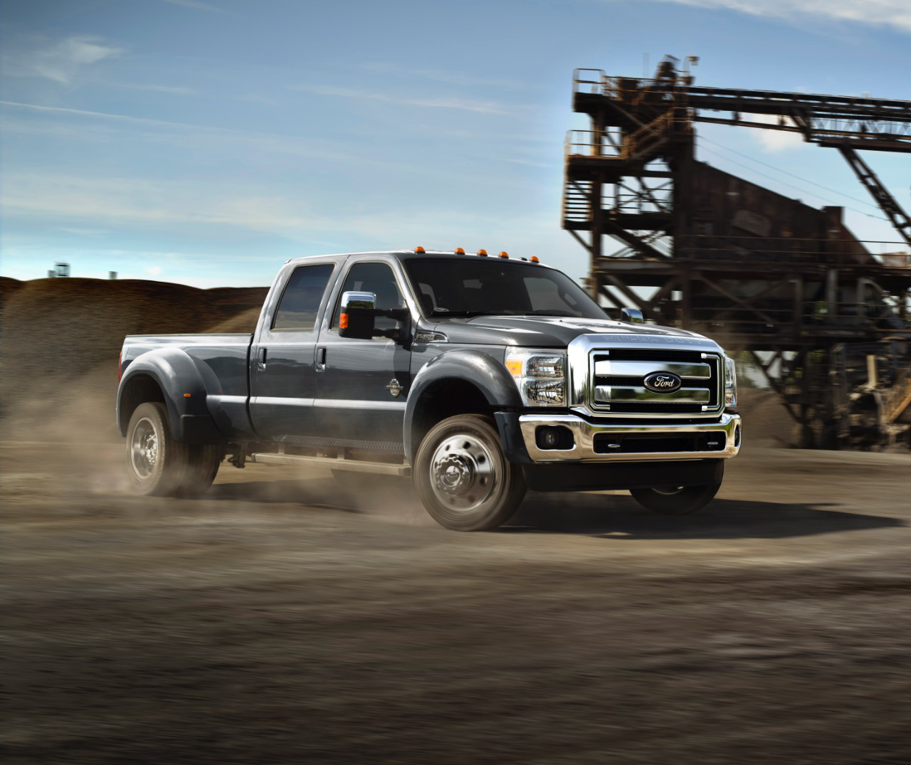 Ford Unveils 2015 F 450 King Ranch Super Duty With More
