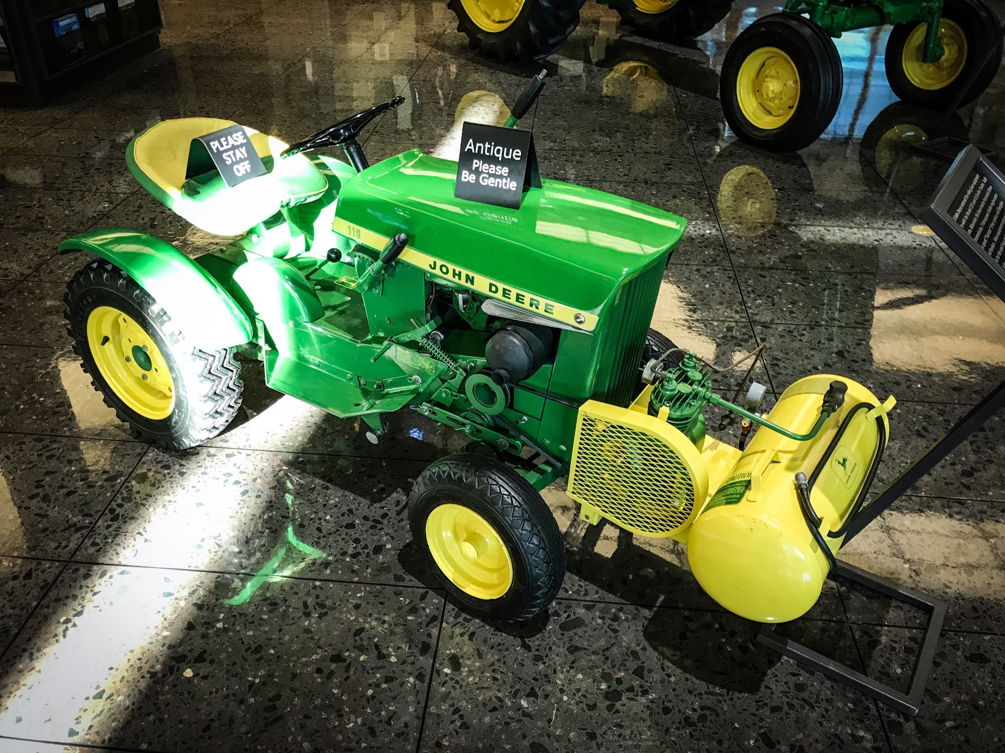 PHOTOS: Classic American machines on display at John Deere ...