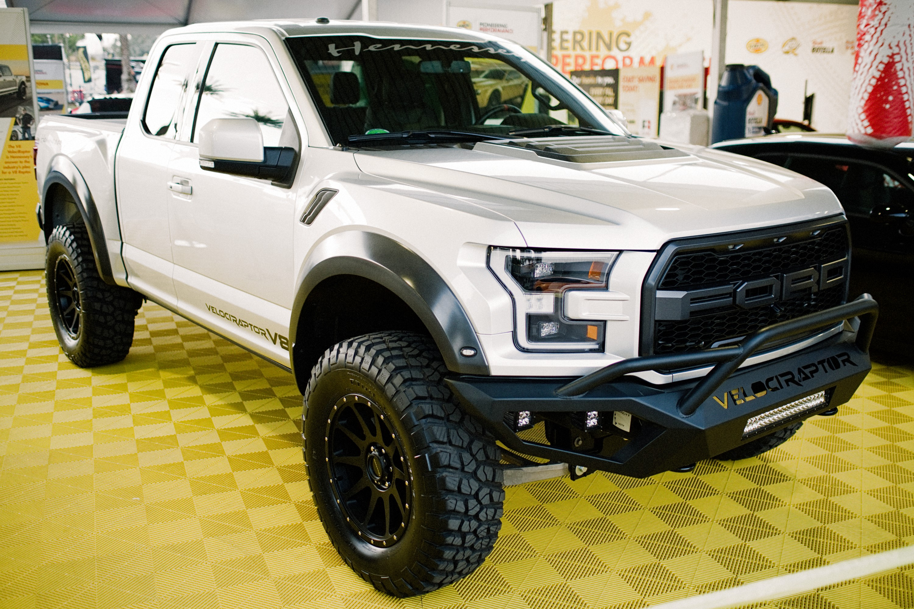 Ford Introduces 2019 Velociraptor With V8 Engine