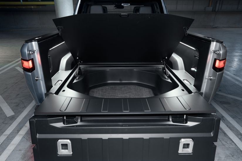 Rivian R1T™ All-Electric Truck storage in truck bed
