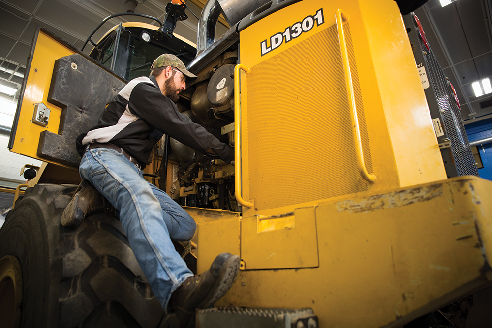 Diesel Mechanic Shortage - Dakota County Technical College