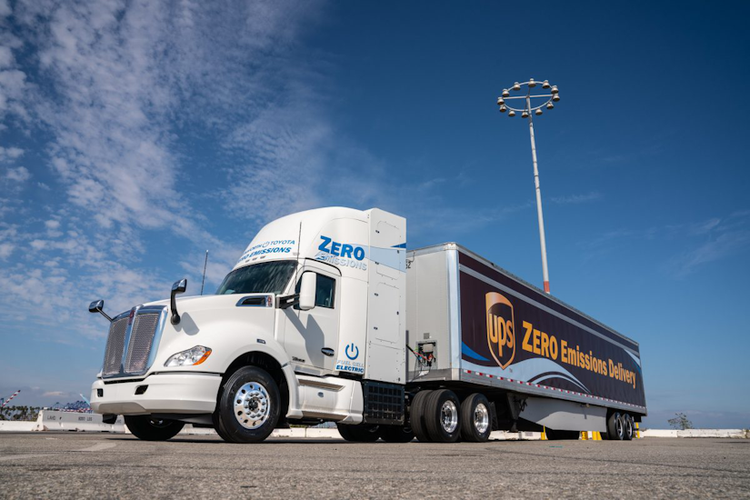 First KenworthToyota Fuel Cell Electric Truck unveiled