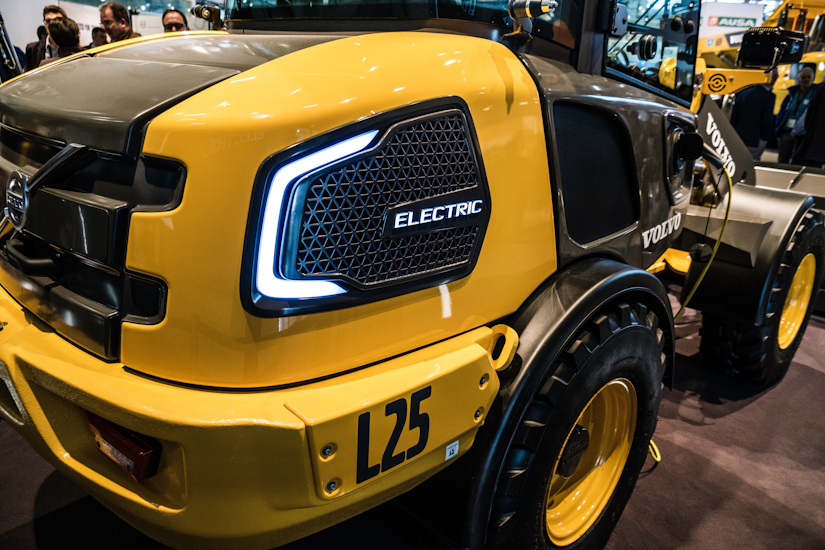 Volvo L25 electric wheel loader