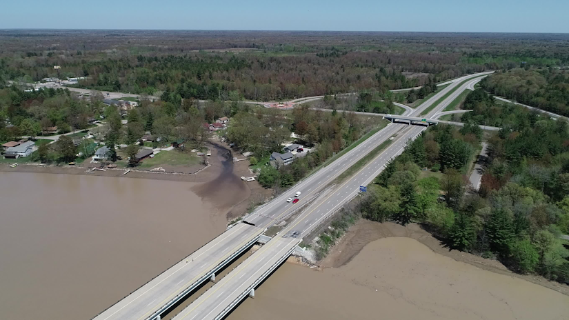 Flooding damages I-10 bridges Michigan